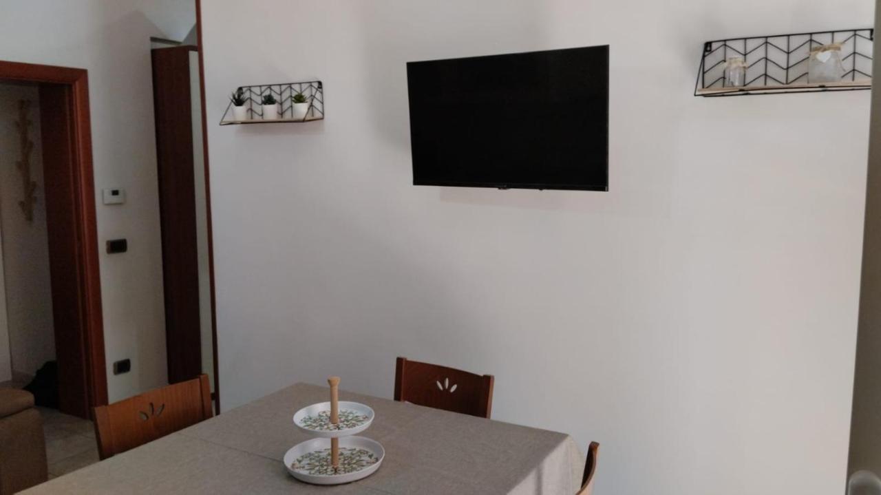 Apartamento La Casa Di Elisa Bari Exterior foto